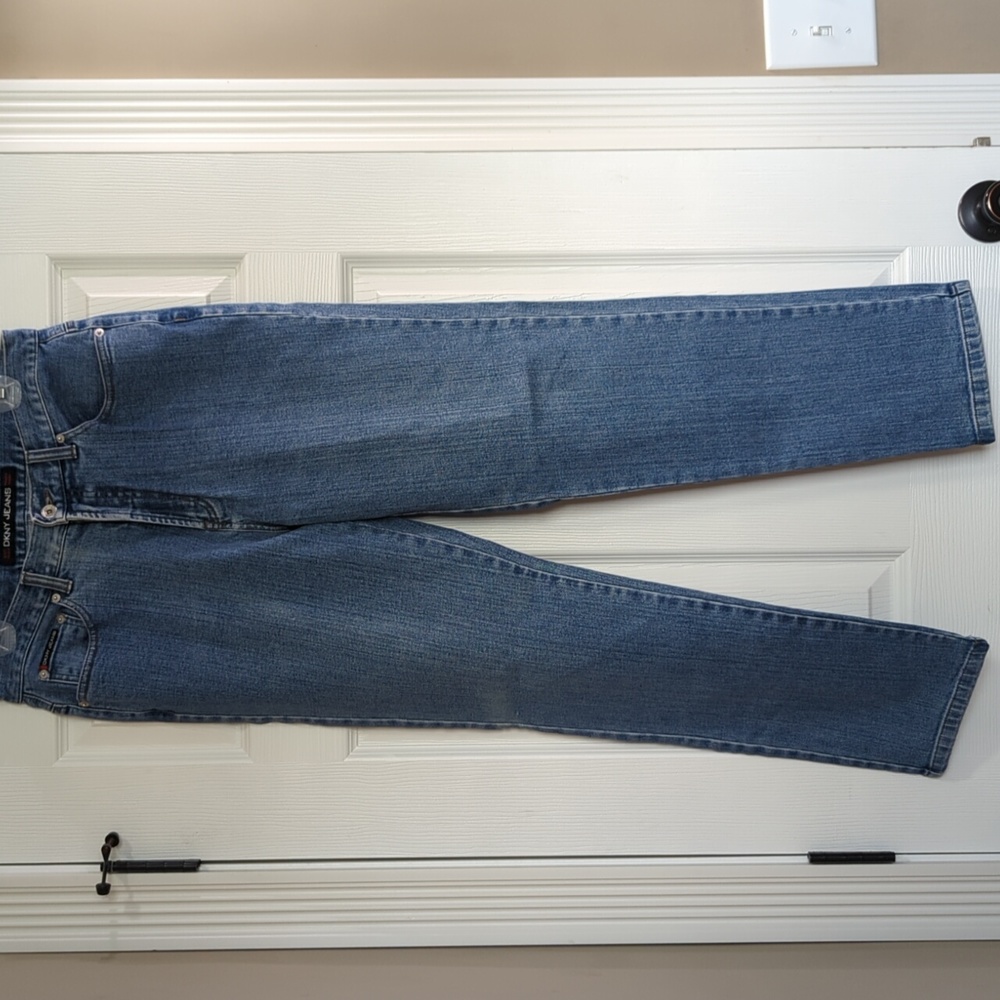 DKNY Light Wash Straight Leg Women's Jeans